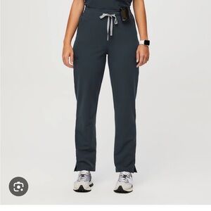 Figs Dark Harbor Evans Petite Skinny Scrub Pants